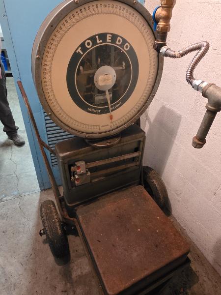 Toledo Model 2081 Scale