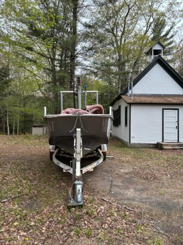 Aluminum hull vessel