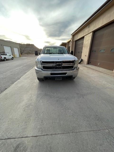 2011 Chevy 3500 Silverado 4x4
