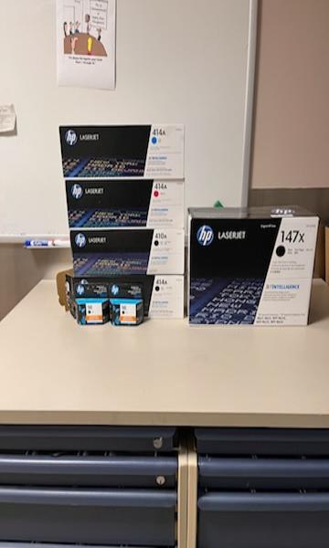 7 HP Ink Cartridges