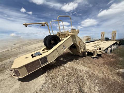 2014 M1000 Heavy Duty Tank Semi-Trailer (SN: J1112)