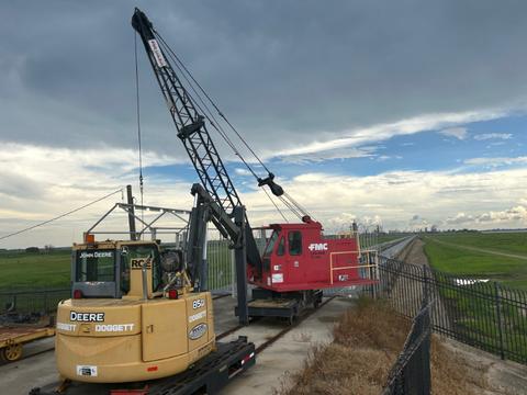 Mounted Lattice Boom Crane