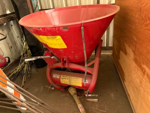 Fertilizer Spreader