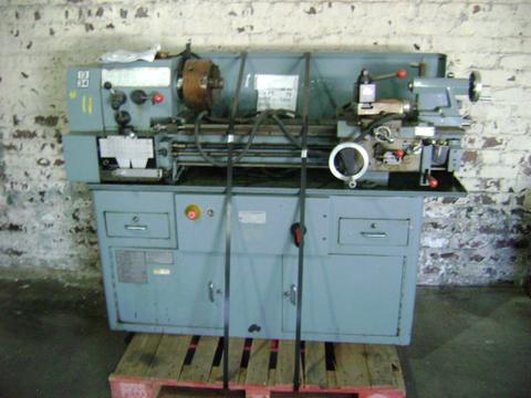 Metal Lathe Standard Modern Model 1334