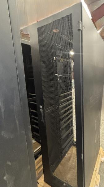 Seismic Server Racks