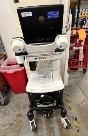 GE LOGIQ-E Ultrasound with Cart
