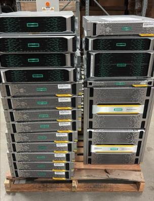 HP Storage Arrays Lot