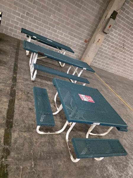 Picnic Tables 3EA