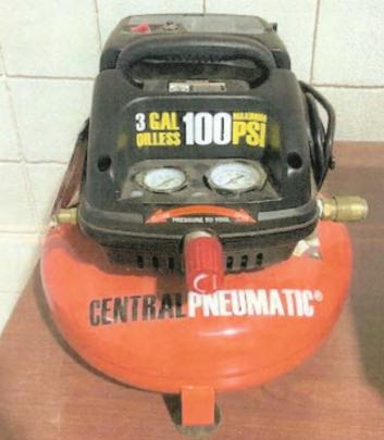 3 Gallon Oilless Air Compressor w/ 100 PSI Maximum Pressure