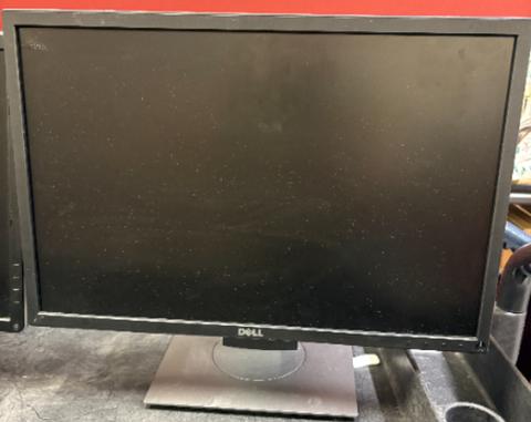 47 Dell Monitors