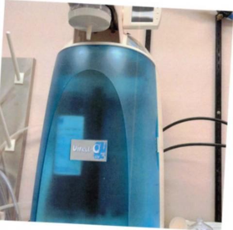 Millipore Q 3 UV w/ Pump Water System