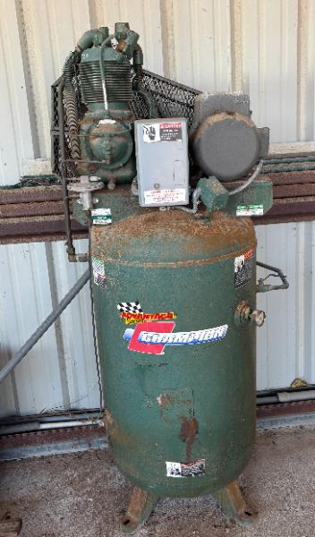 2004 Champion VR5-8 Air Compressor