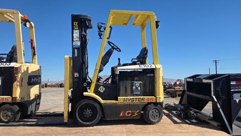 2004 Hyster E45Z