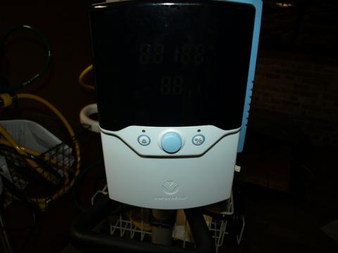 8 Vapotherm Precision Flow Units