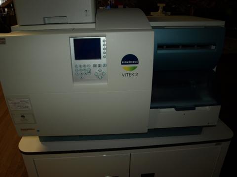 bioMrieux VITEK 2 Automated Microbiology Analyzer