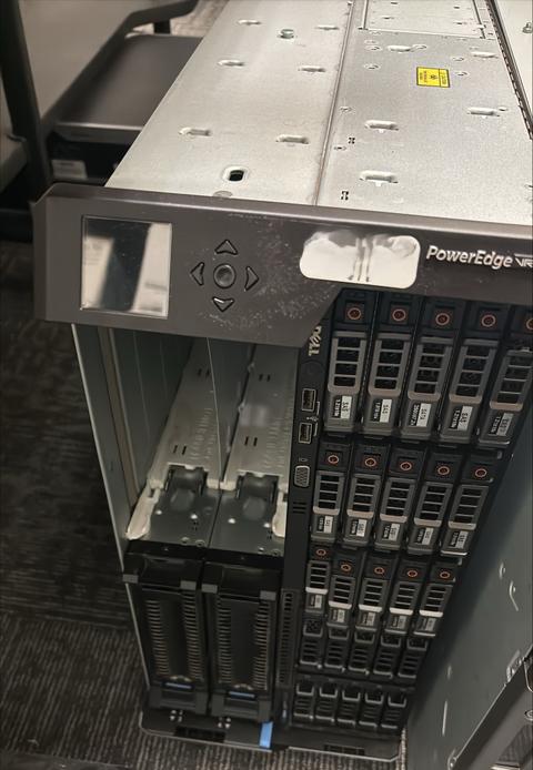 Dell IT Server