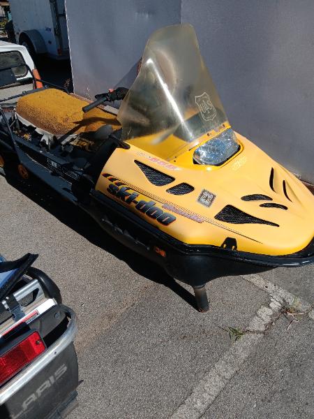 Ski-Doo Rotax 550f Snowmobile