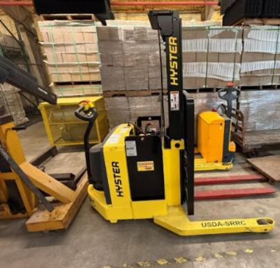 Hyster W40ZA Electric Lift Truck
