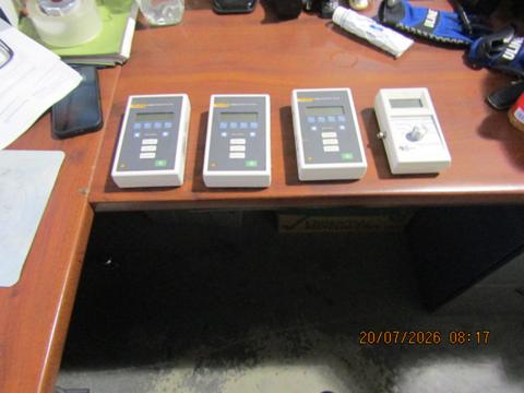 Vacuum Pressure and a Gage Pressure Tester