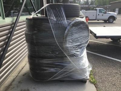 Michelin Primacy LTX Tires (12) and Chevrolet Tahoe Rims (12)