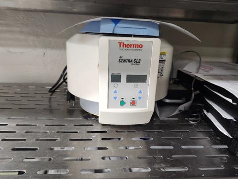 Centrifuge IEC CENTRA CL2