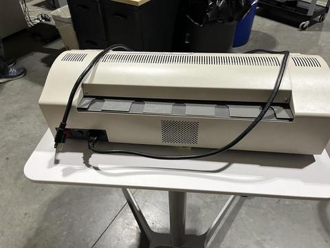 GBC HeatSeal H700 Pro Pouch Laminator