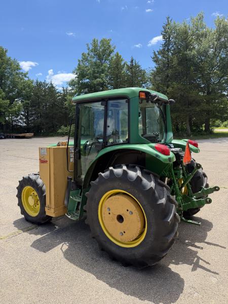 2004 John Deere 6220 w/ Side Mount Tiger Mower