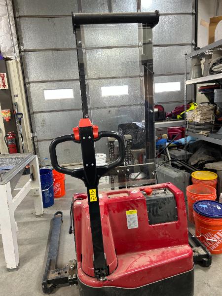 Dayton Electric Stacker