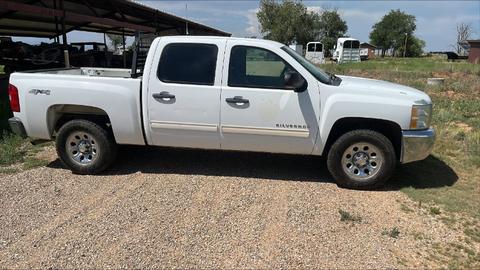 2013 Chevrolet Silverado 4X4 Truck