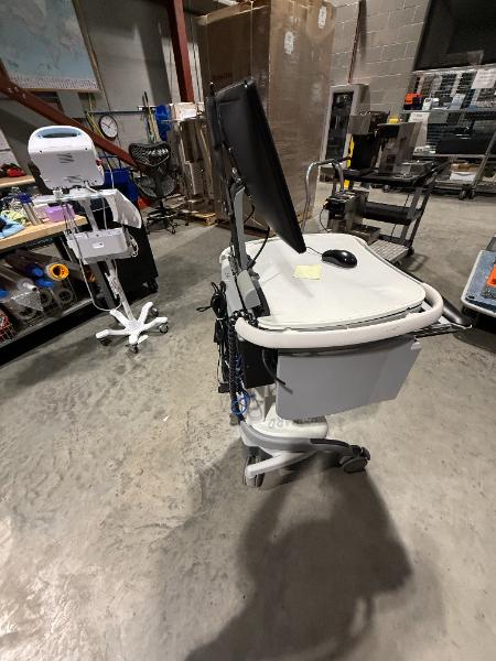 Howard Medical HICareE Medication Cart (BCMA-enabled)