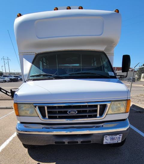 2006 Ford E-450 Super Duty