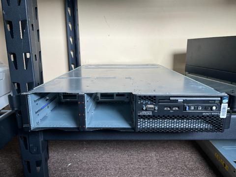 IBM X3650 Server