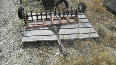 Tow-Behind Lawn Spike Aerator