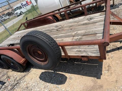 2009 Flatbed Trailer