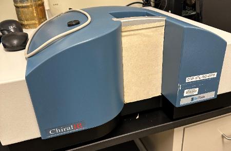 Chiral IR Spectrometer