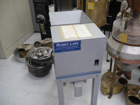 Romer Grinder