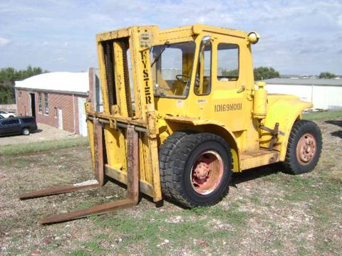 Hyster 20,000 lb (20k) Capacity Propane-Powered Forklift