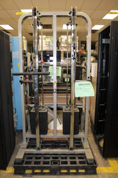 Lat Pull Down Machine
