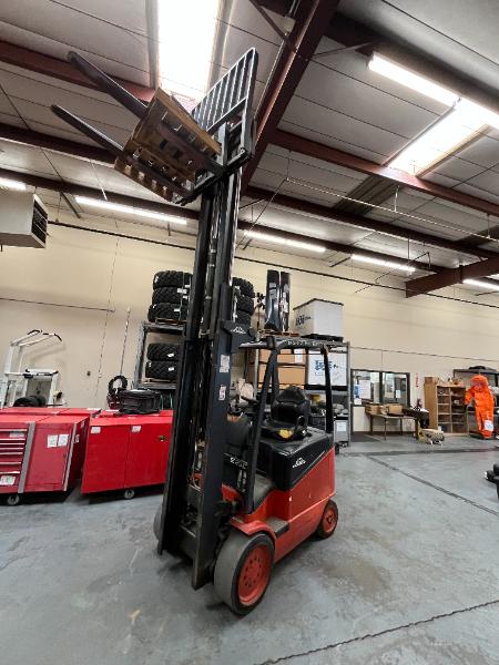 Electric Forklift & Charger