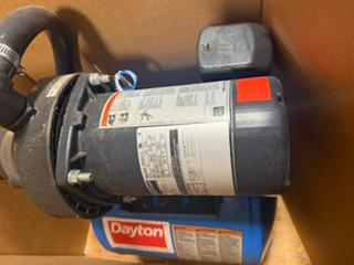 Dayton C48H2EC11C3 Shallow Well Jet Pump w/ Tank