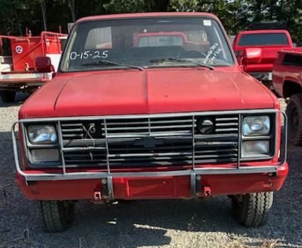 1984 Chevrolet CD30903 Pickup 2 Door Truck