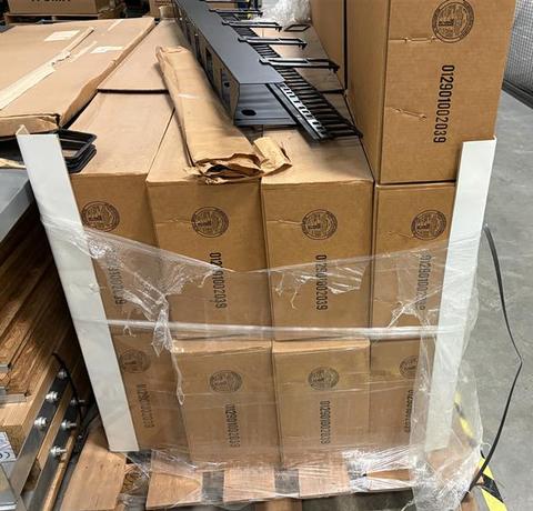 Vertical Cable Manager Lot