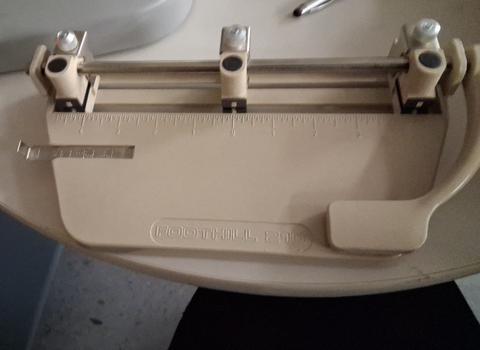 3 Hole Punch
