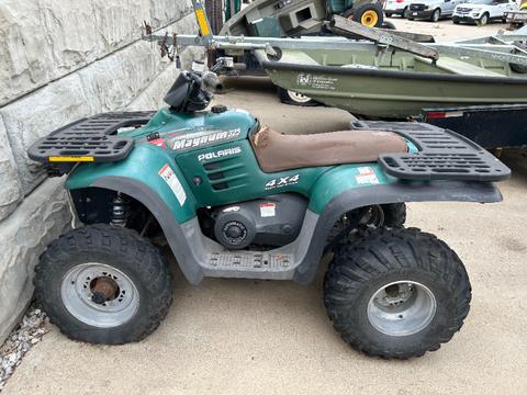 2000 Polaris Magnum 325