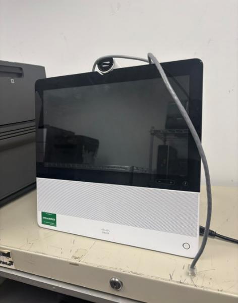 Cisco DX70 Screen