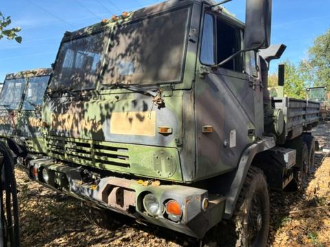 1997 Stewart & Stevenson M-1093 Truck