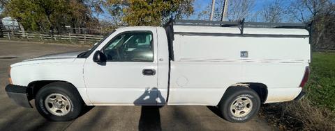 2004 Chevrolet C1500 Pickup 2 Door  Truck