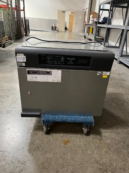 Blanket and Fluid Warming Cabinet