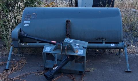 2014 SKID STEER SWEEPER ATTACHMENT