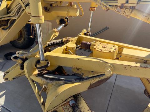 1985 Caterpillar 130 G-MIL Motor Grader